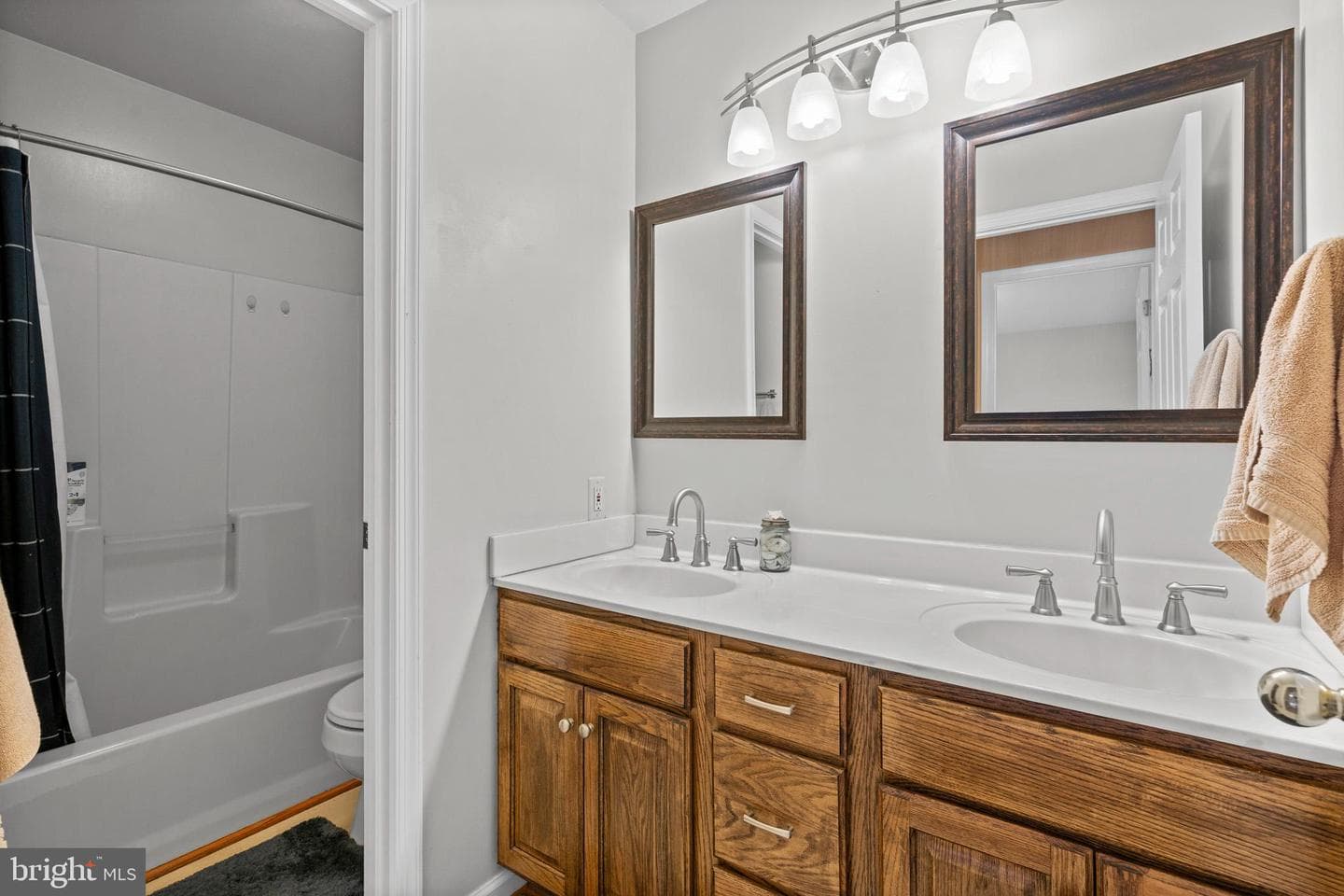 7950 Hampton Way photo 34