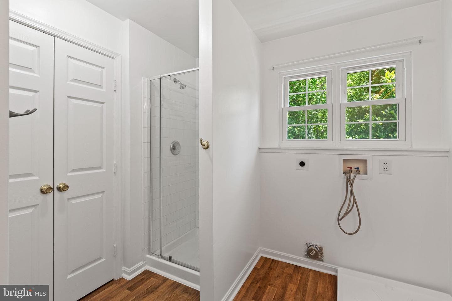 423 Cambridge Place photo 16