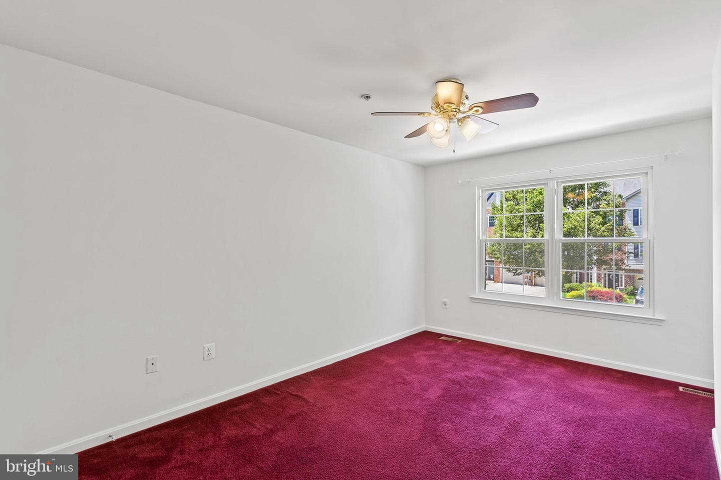 423 Cambridge Place photo 17