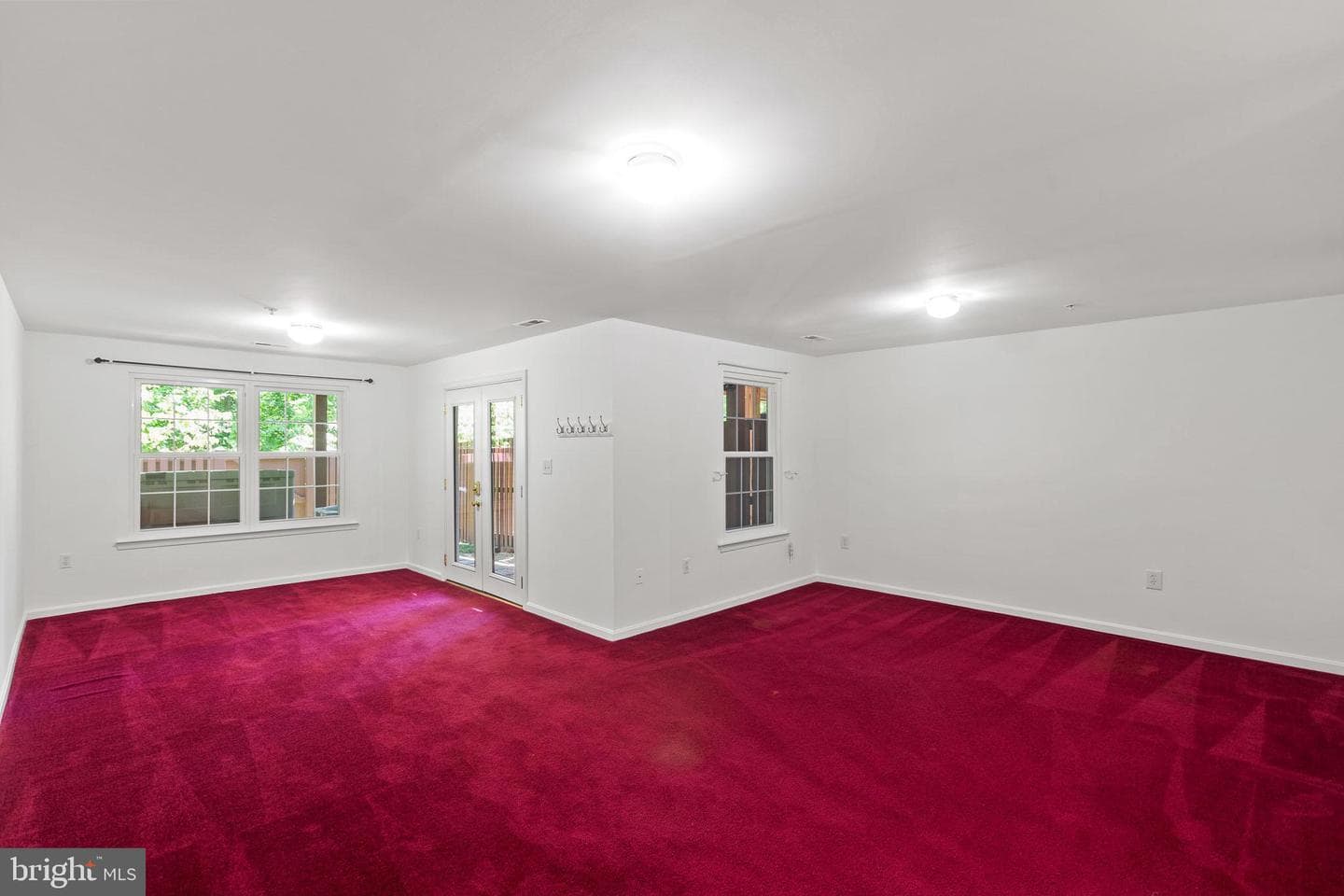 423 Cambridge Place photo 22