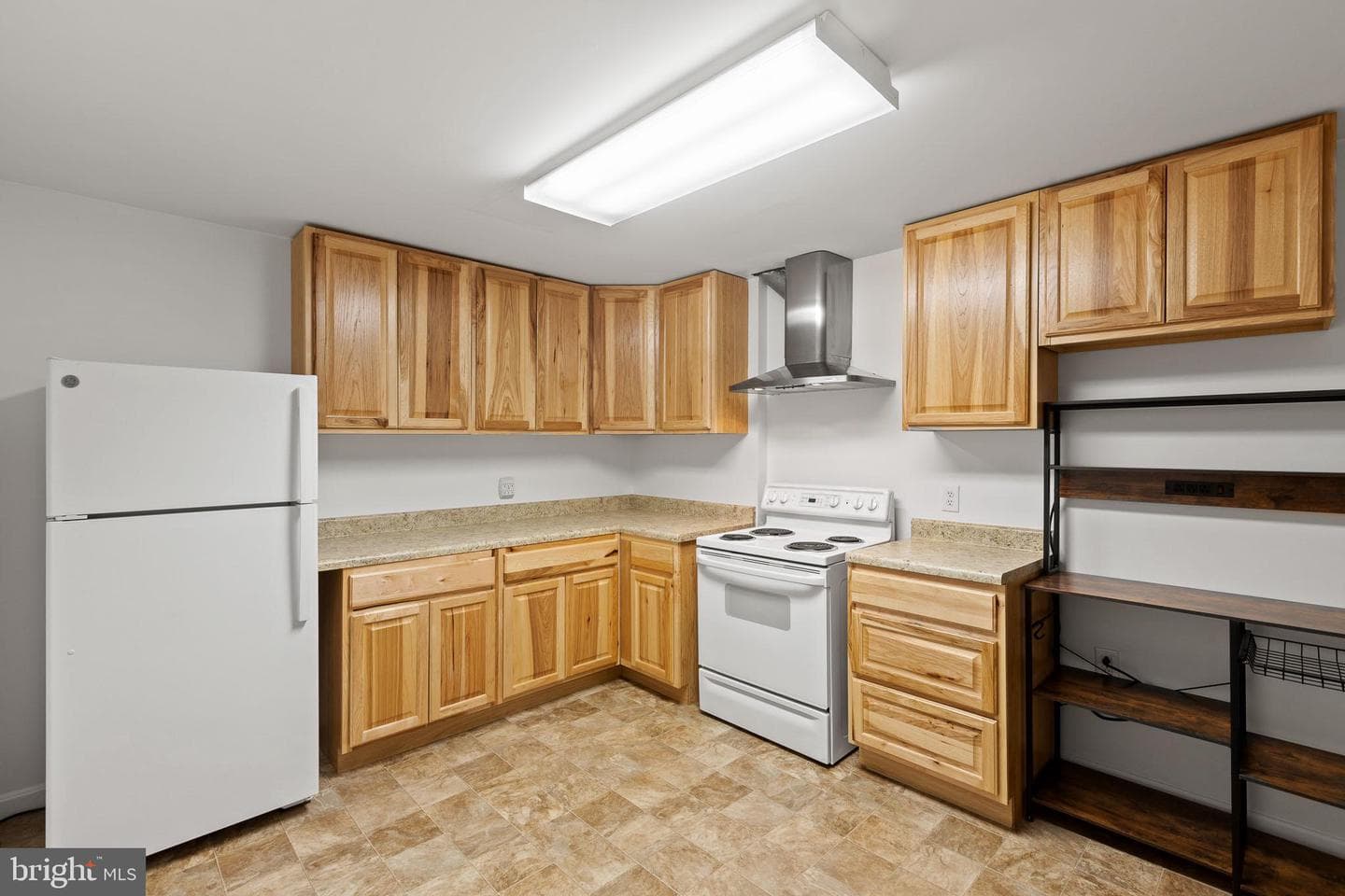 423 Cambridge Place photo 25