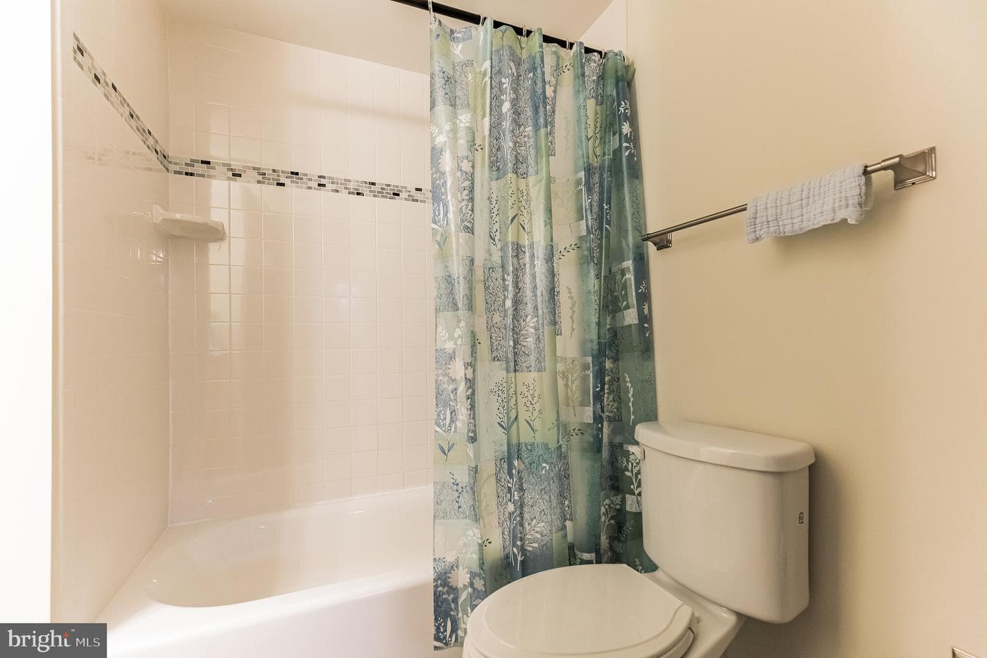 5031 Harvard photo 21