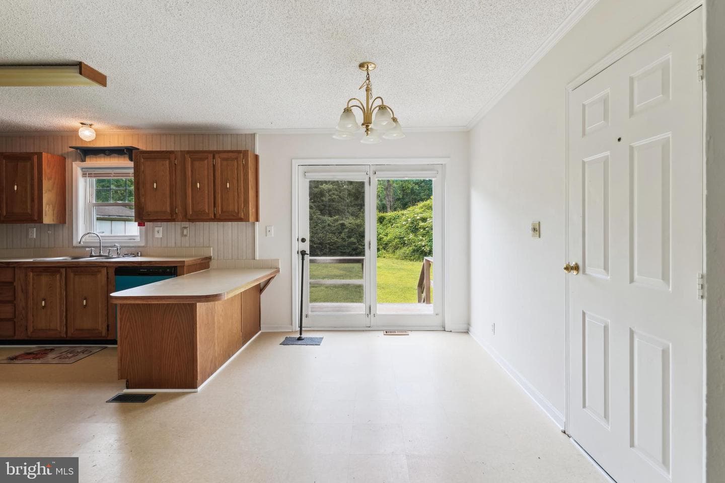 339 Gray Drive photo 7