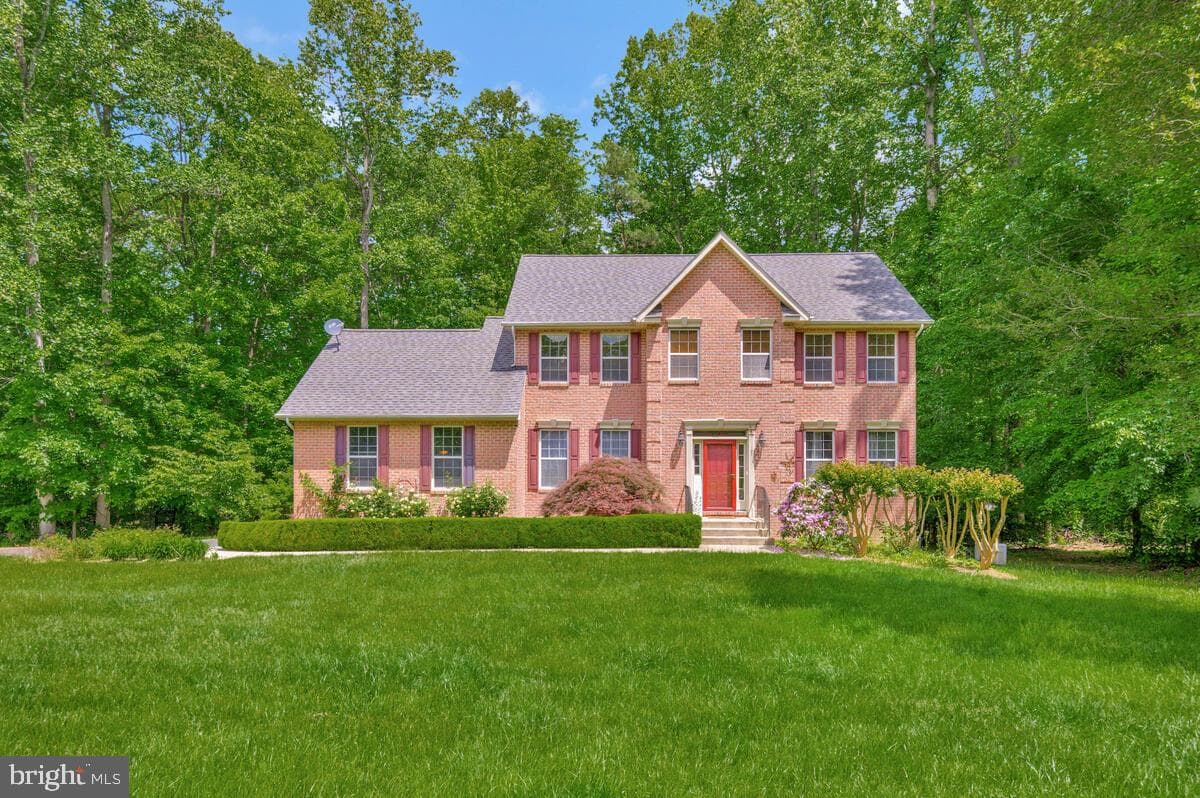 2015 Rosedale Lane photo 2