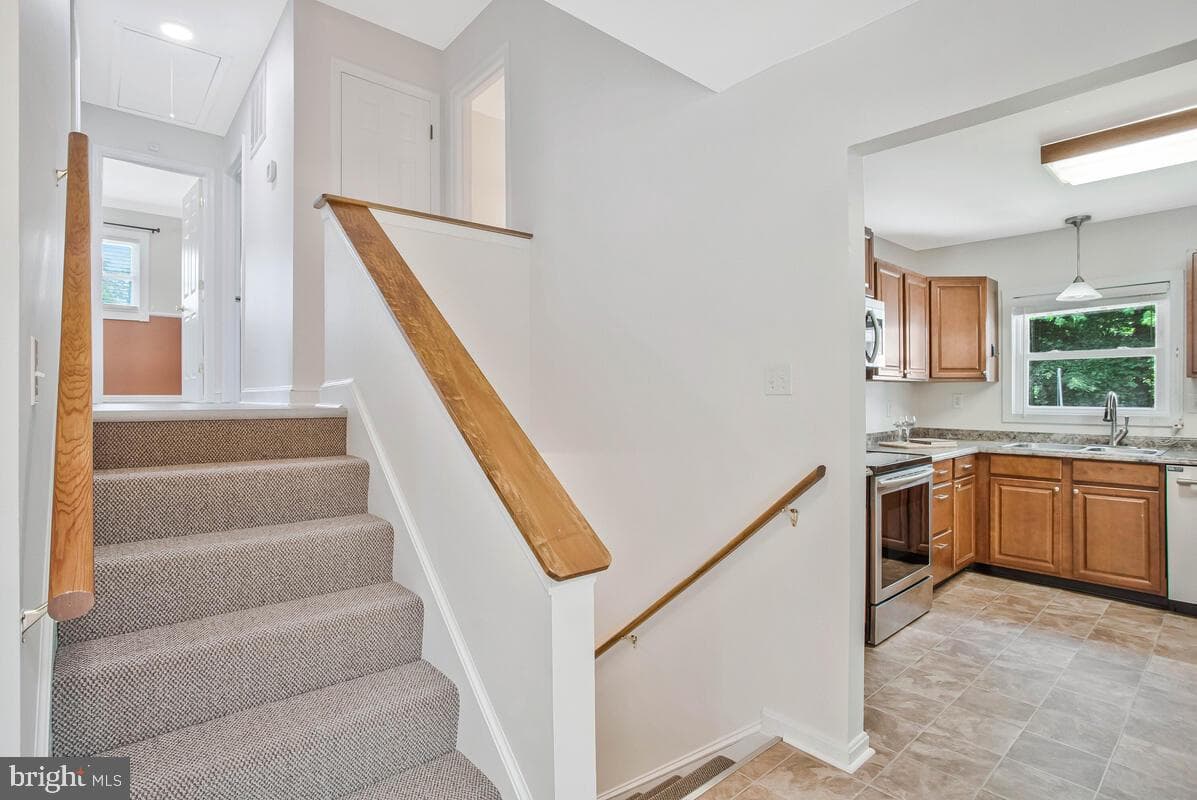 11545 Tomahawk Trail W photo 16