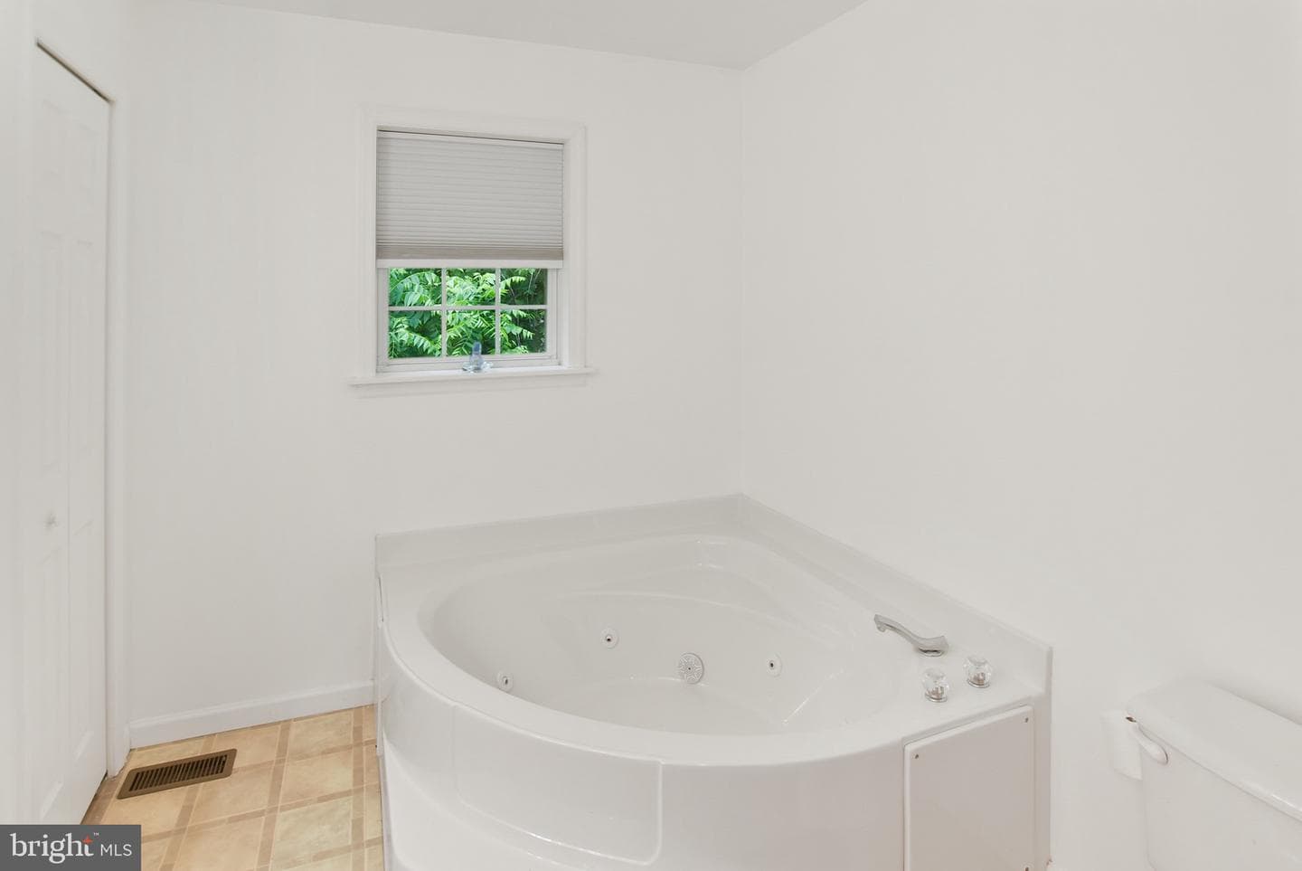 3375 Old Jones Road photo 13