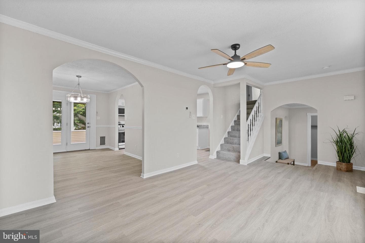 310 Sunset Lane photo 8