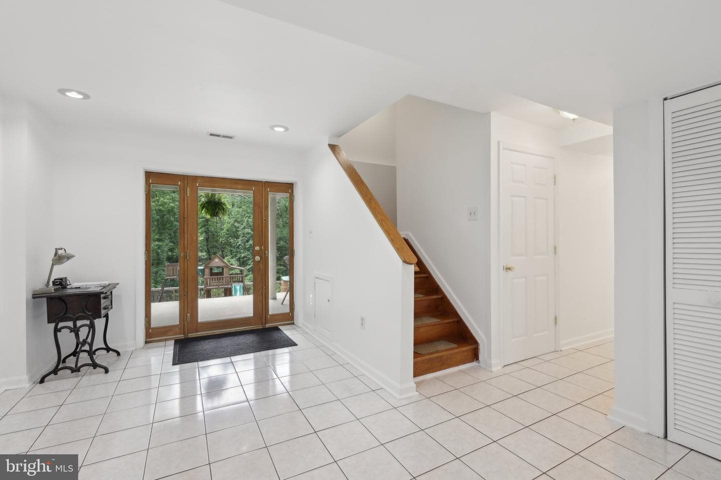 9410 Carleigh Court photo 20