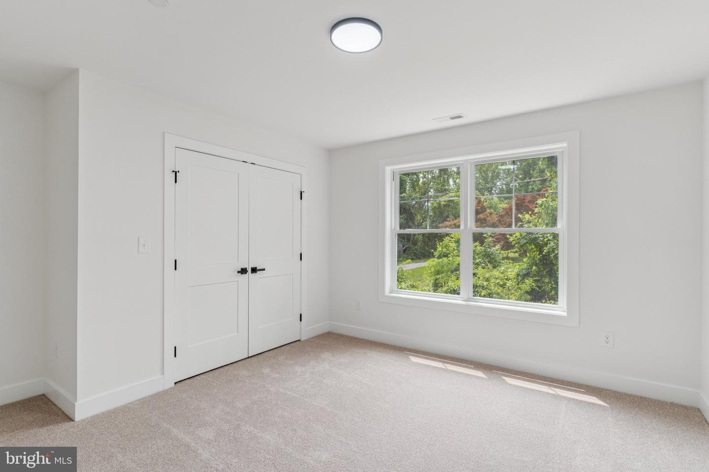 2655 5th Street photo 25