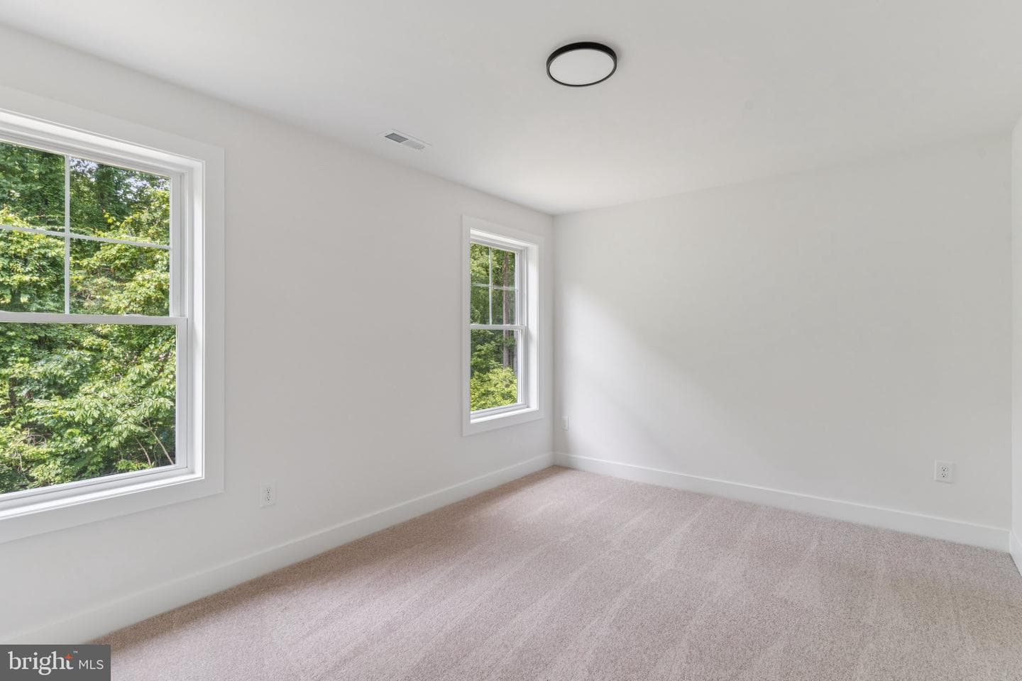 2655 5th Street photo 27
