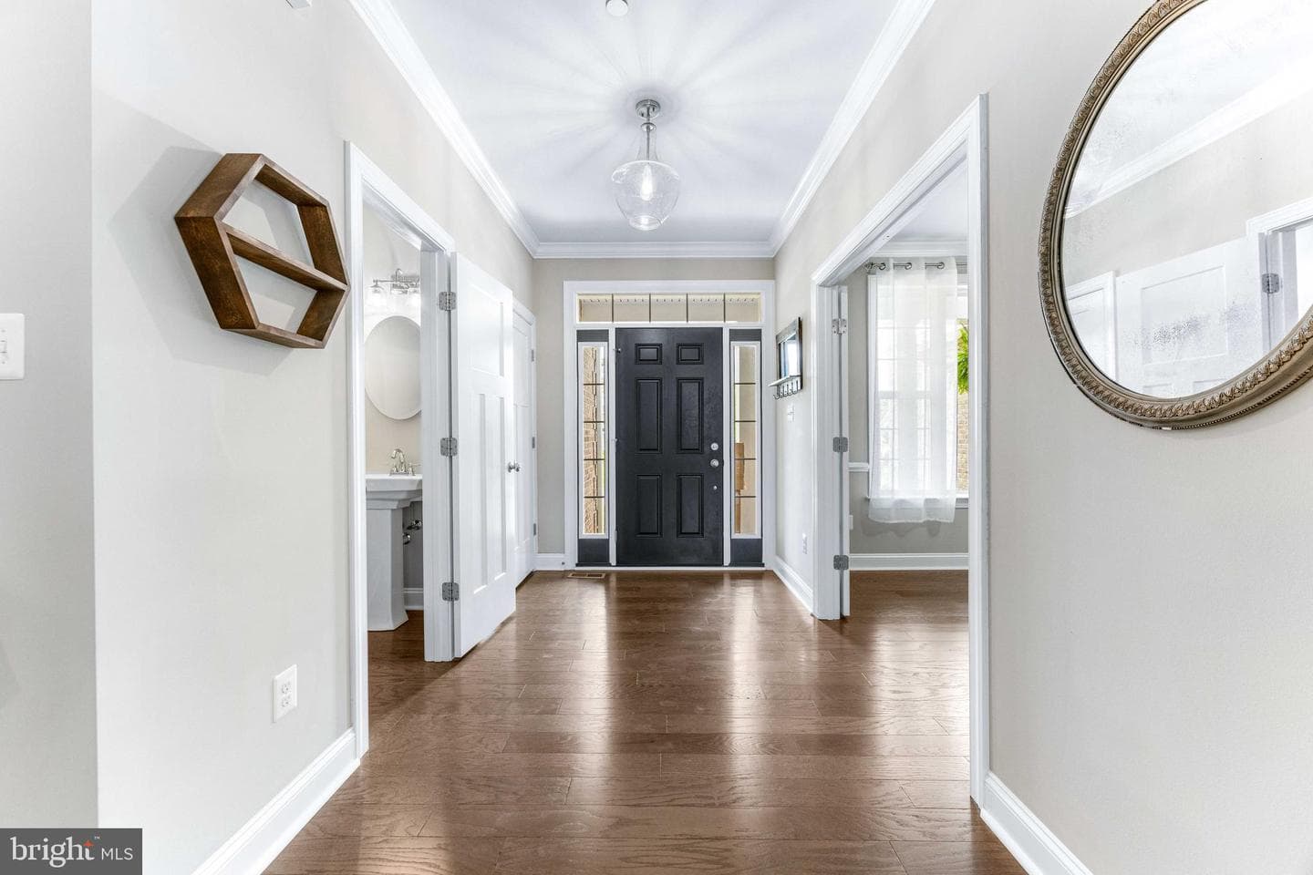 1820 Perspective Place photo 5