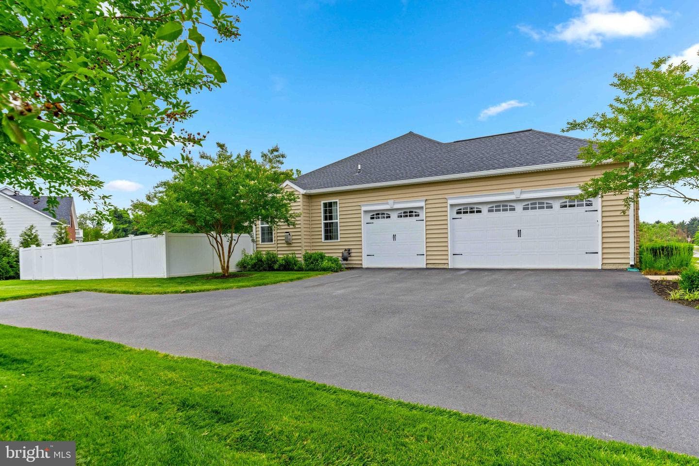 1820 Perspective Place photo 56