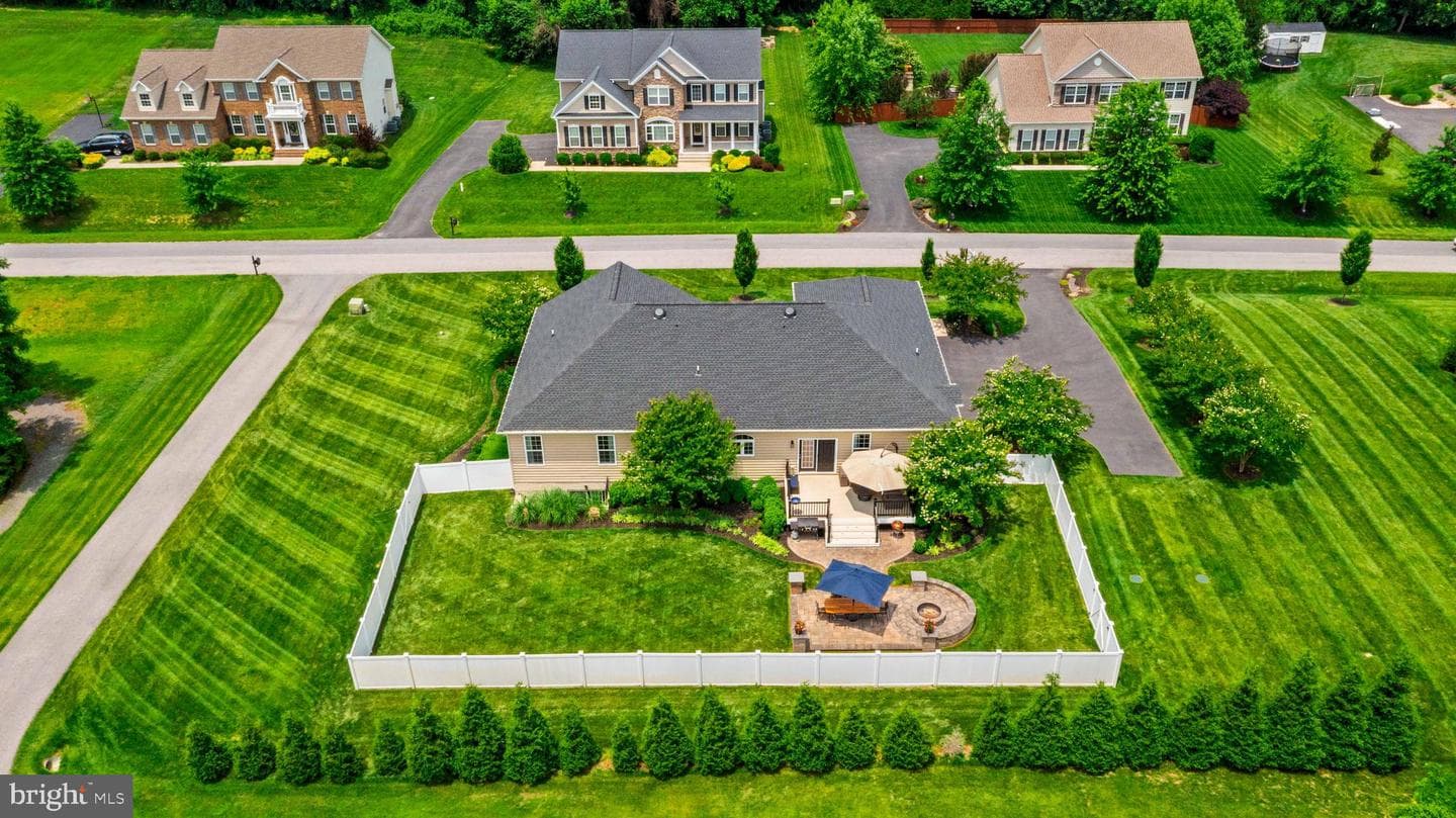 1820 Perspective Place photo 61
