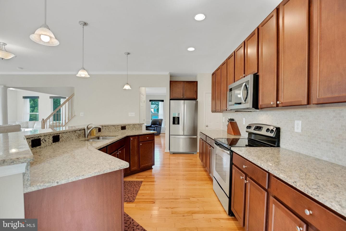 2058 Baythorne Road photo 17