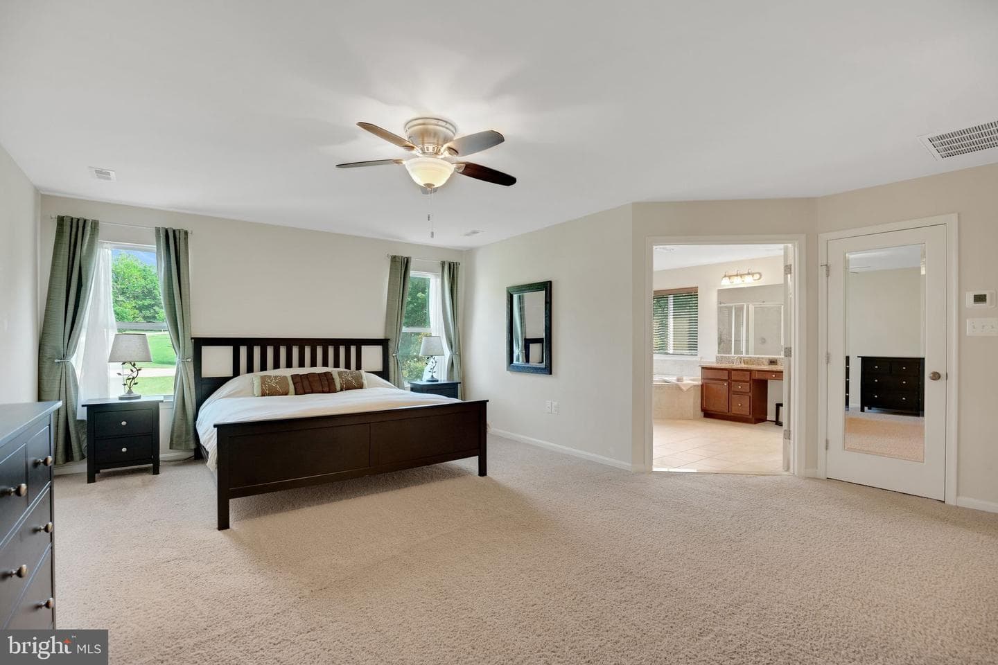 2058 Baythorne Road photo 22