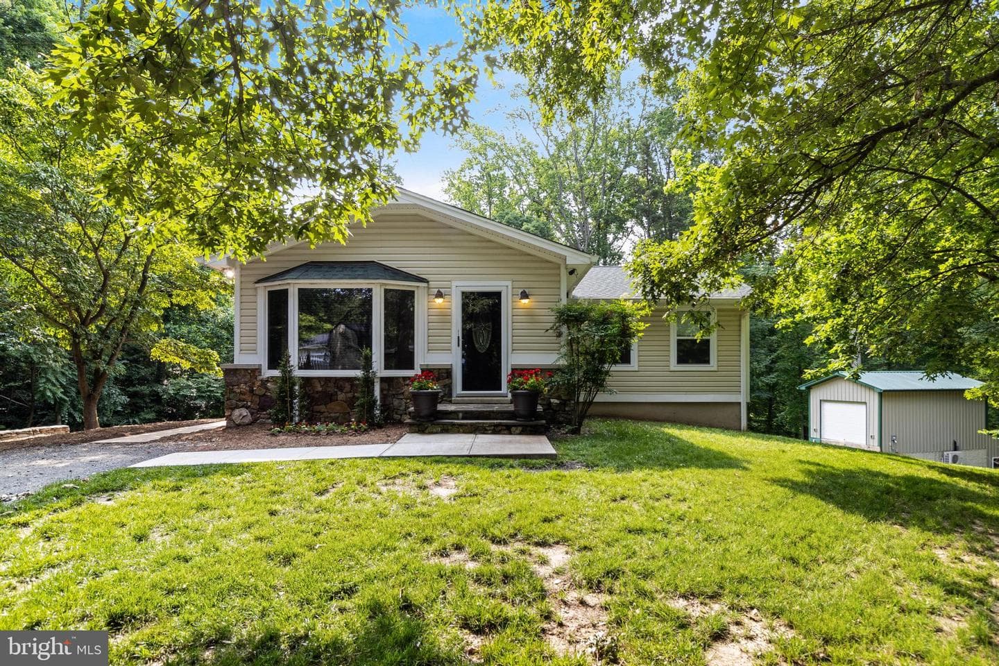 5034 Harvard Street photo 2
