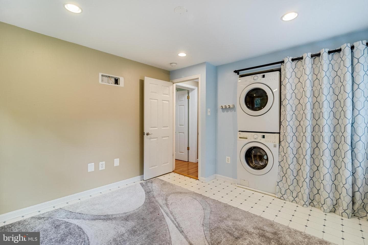 5034 Harvard Street photo 25