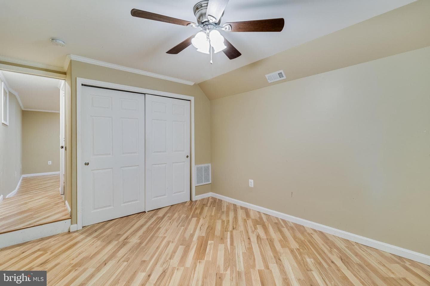 5034 Harvard Street photo 27