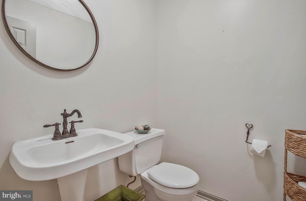 7701 Lake Shore Drive photo 21