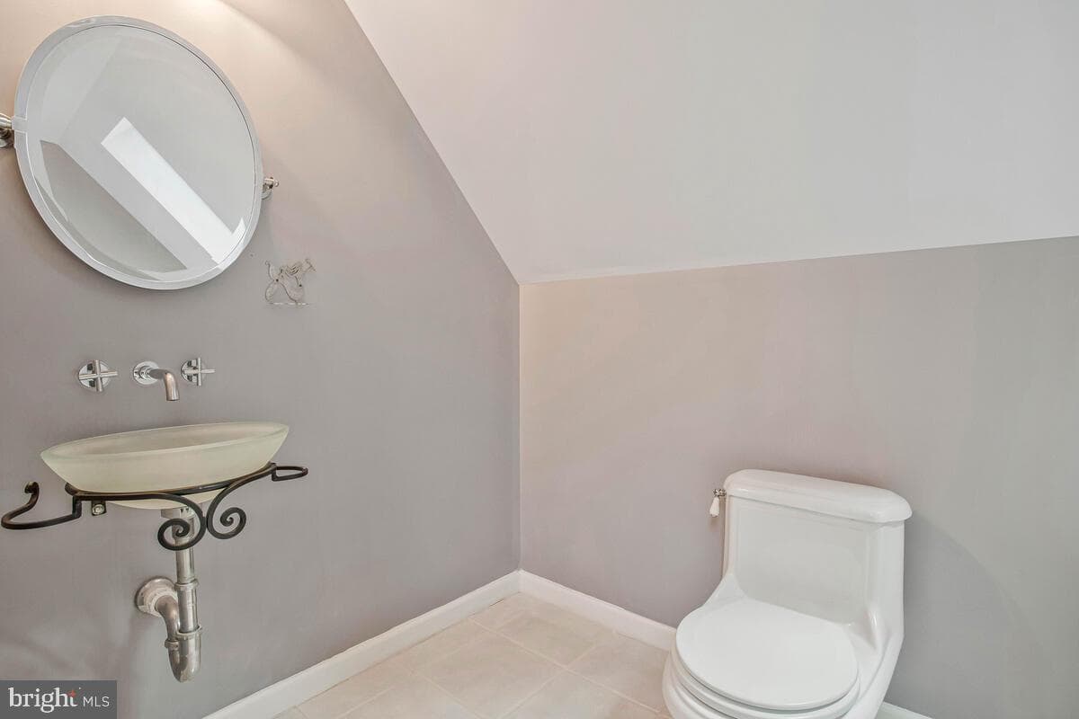 7701 Lake Shore Drive photo 37