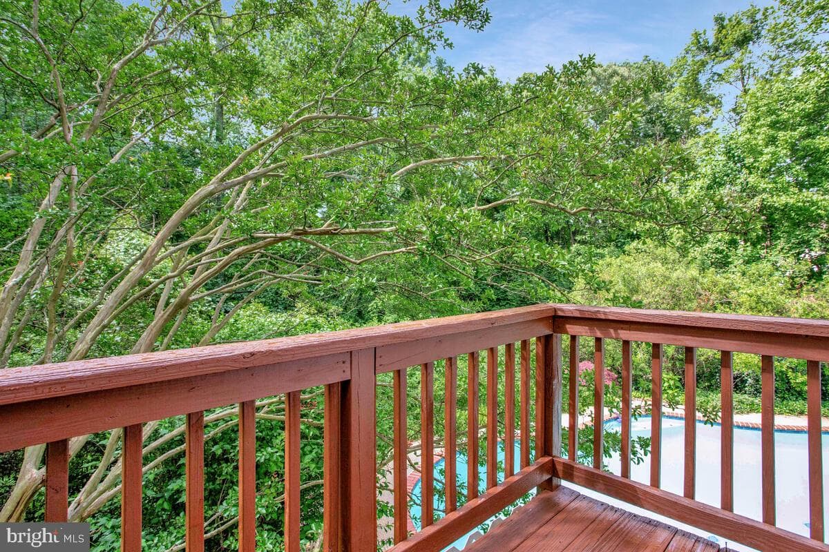 7701 Lake Shore Drive photo 40