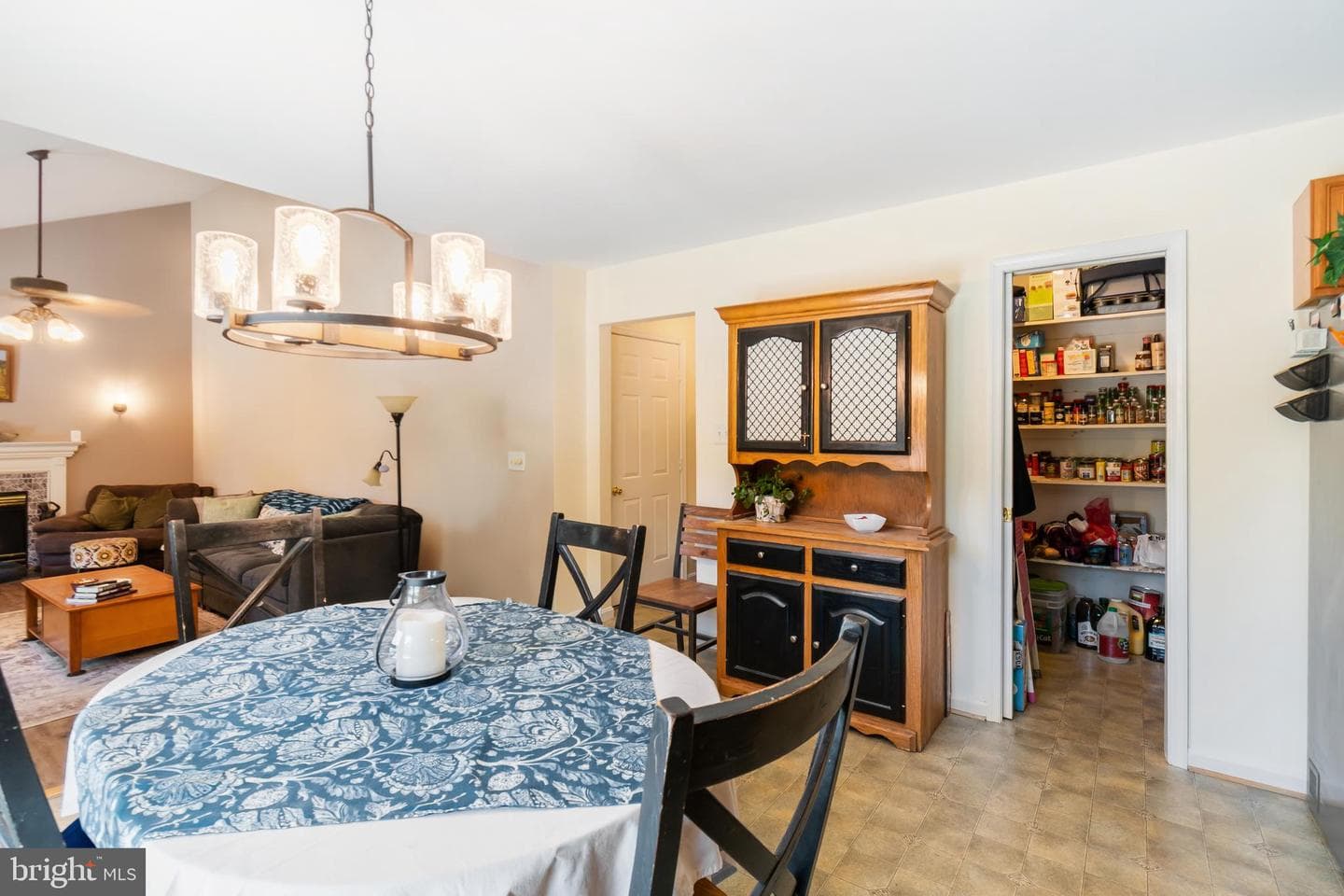 3040 Jones Road photo 30