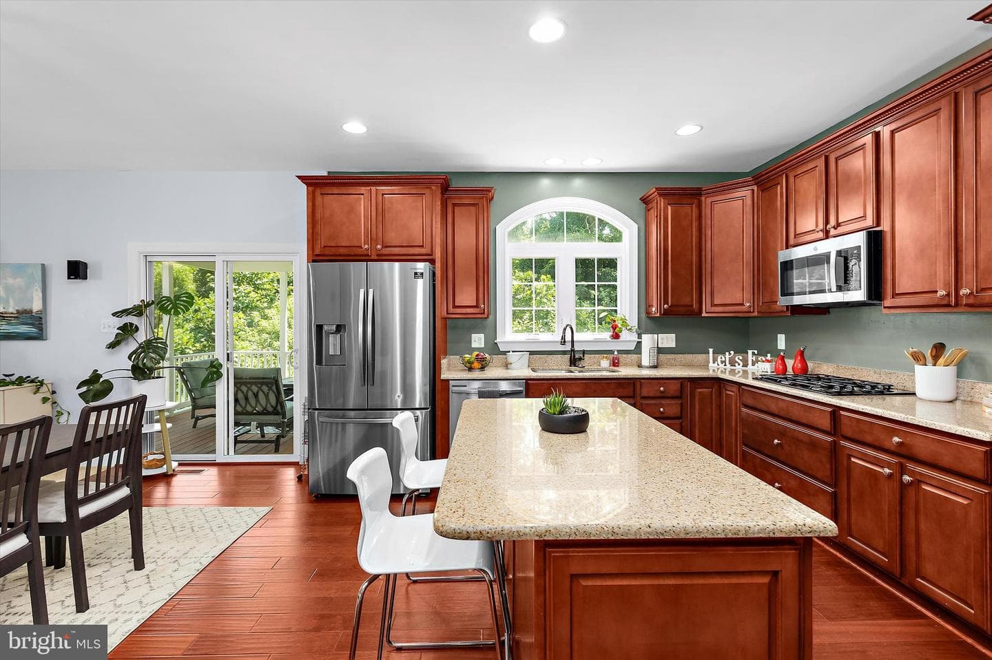 6825 Meridian Court photo 10