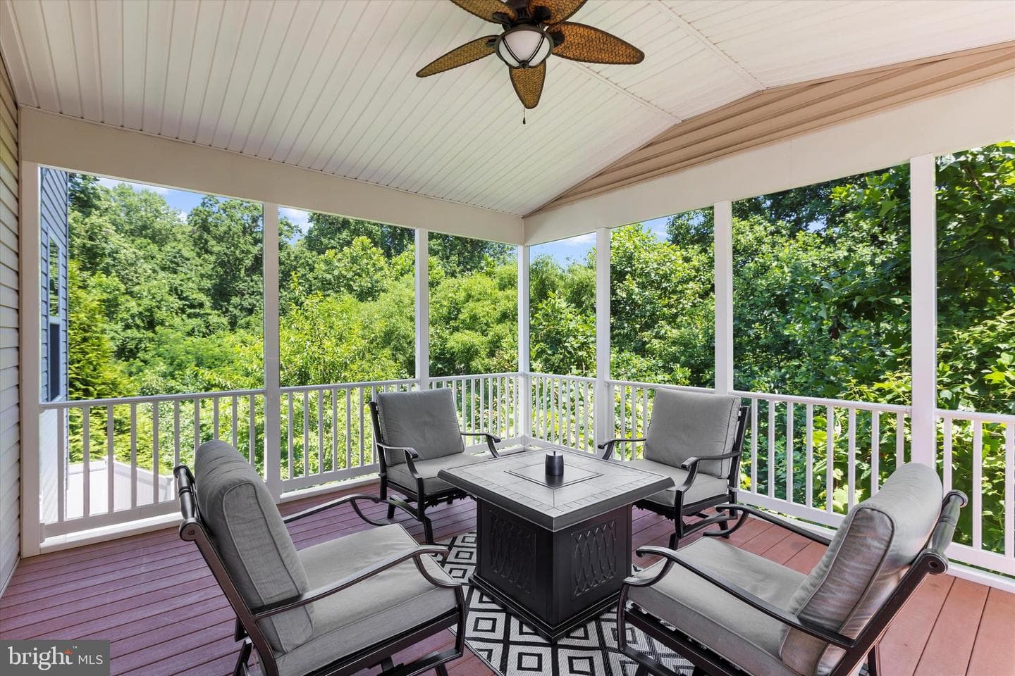 6825 Meridian Court photo 25