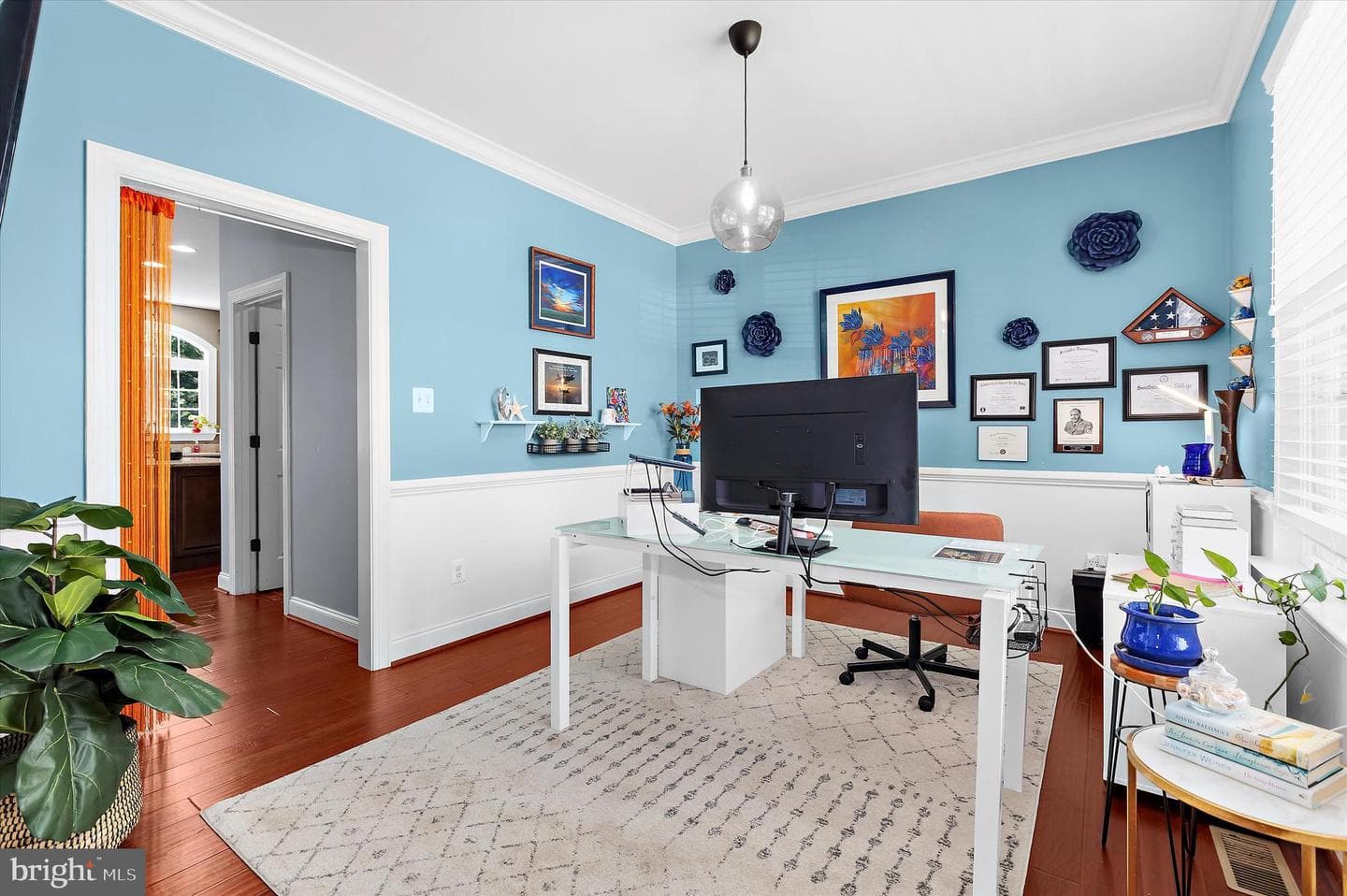 6825 Meridian Court photo 4