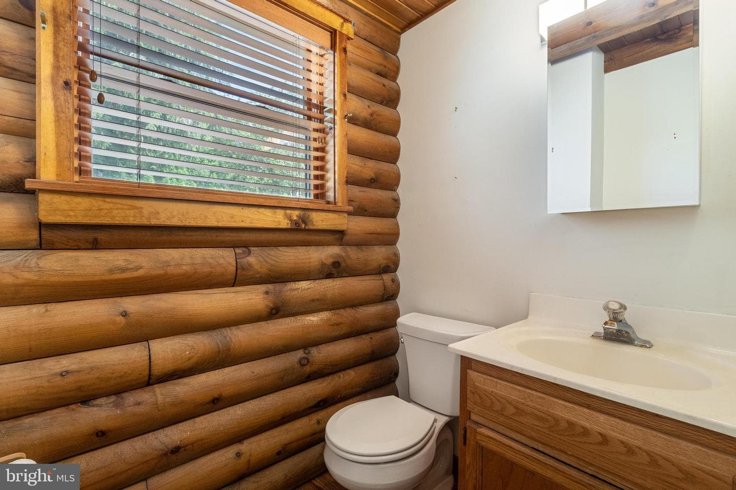 3805 Balsam Road photo 18