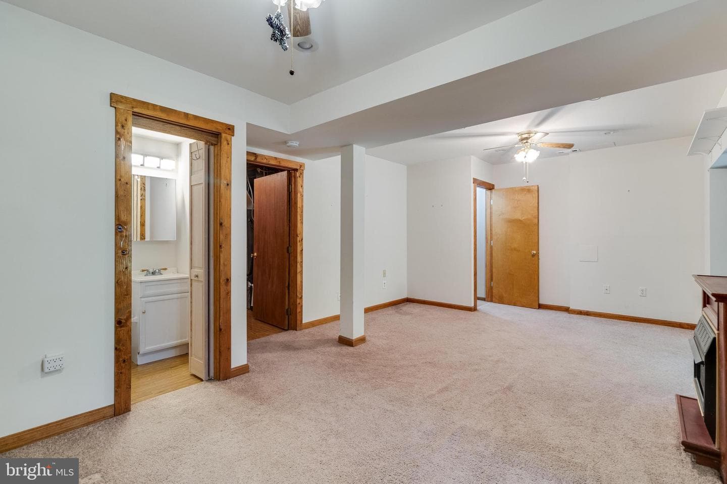 3805 Balsam Road photo 32
