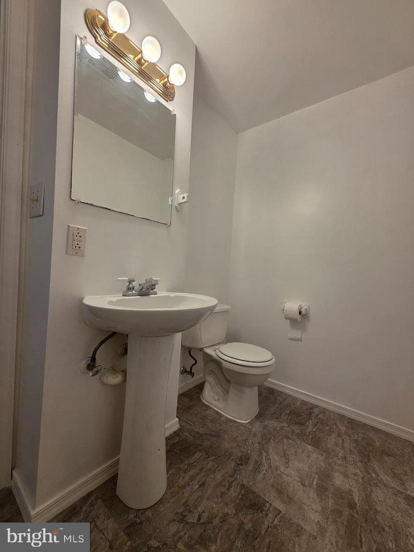 8225 Cedar Lane photo 44