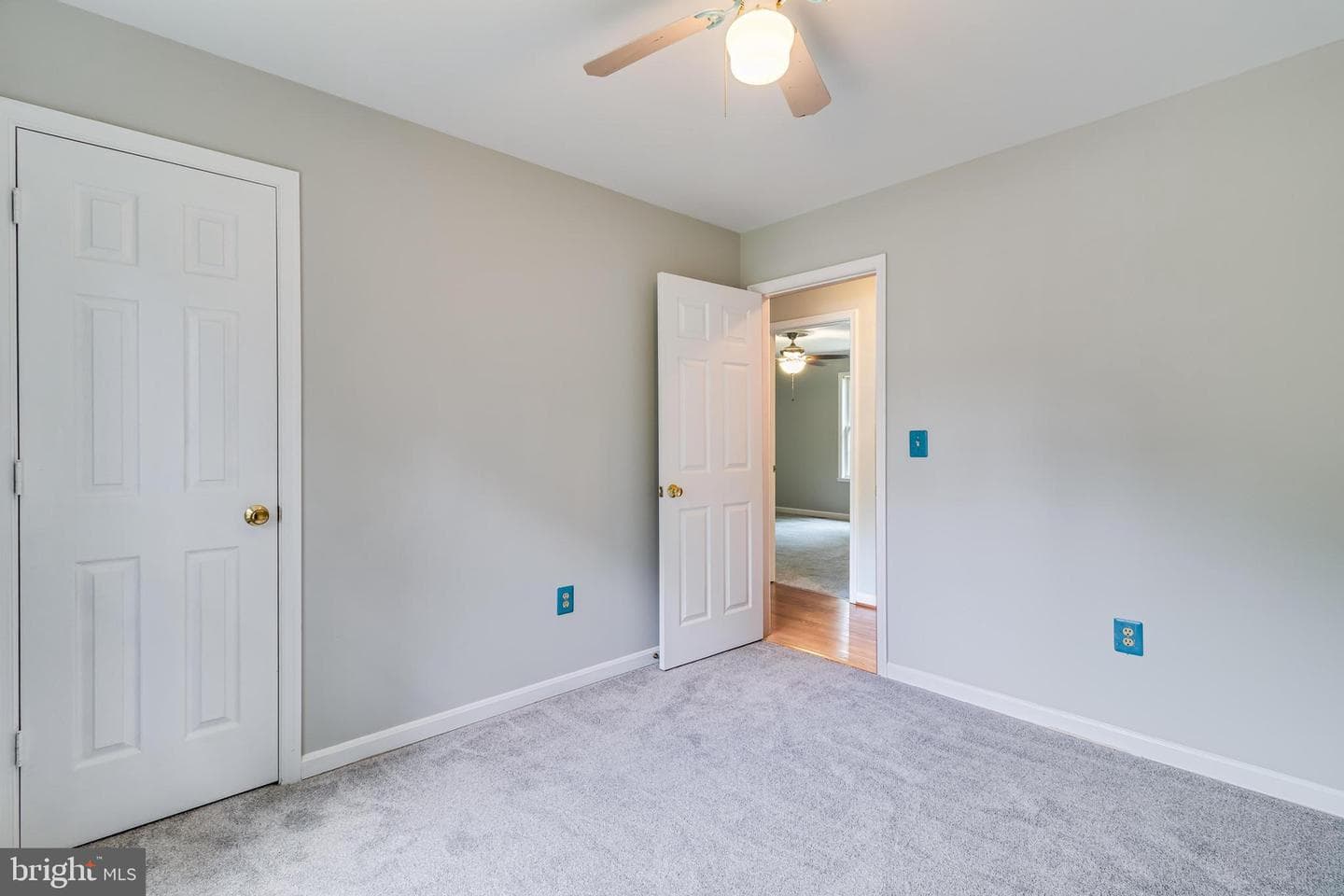 816 Golden West Way photo 22