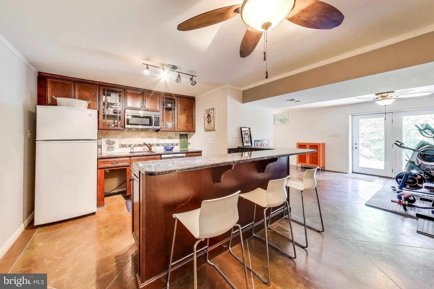 93 Adderton Drive photo 25