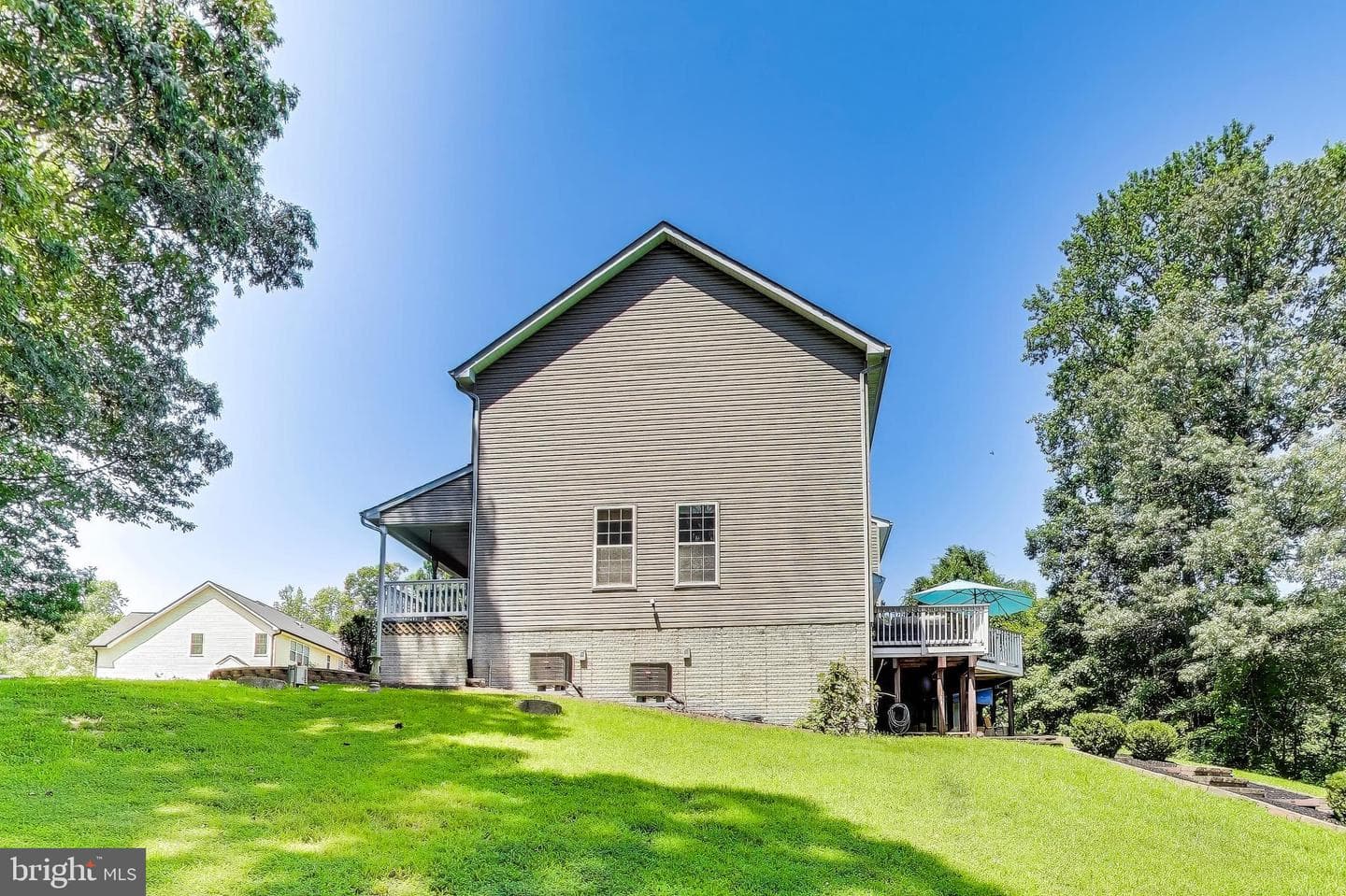 93 Adderton Drive photo 51