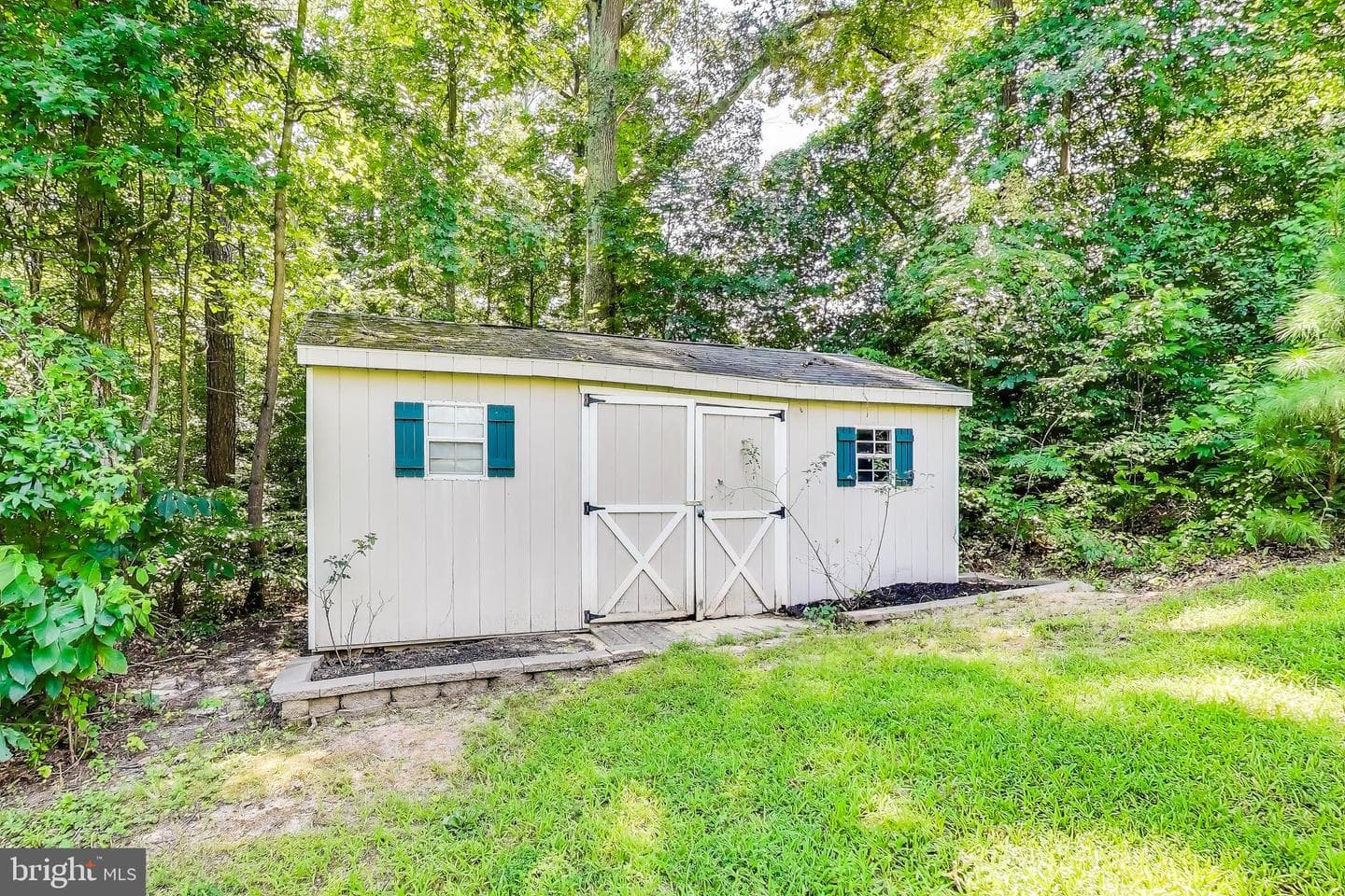 93 Adderton Drive photo 54