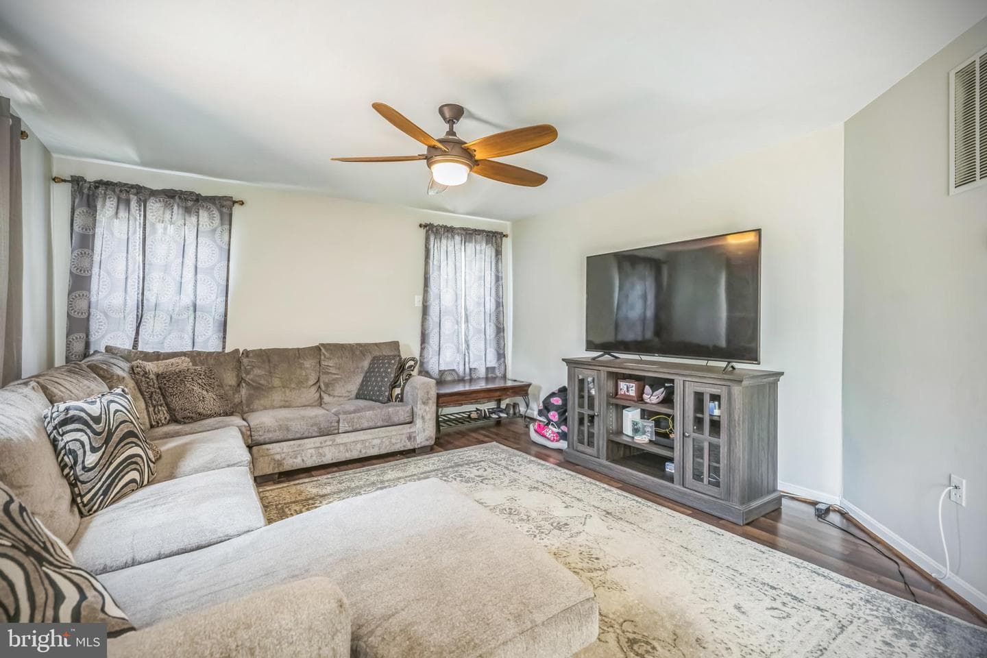 15 Scarlett Drive photo 14