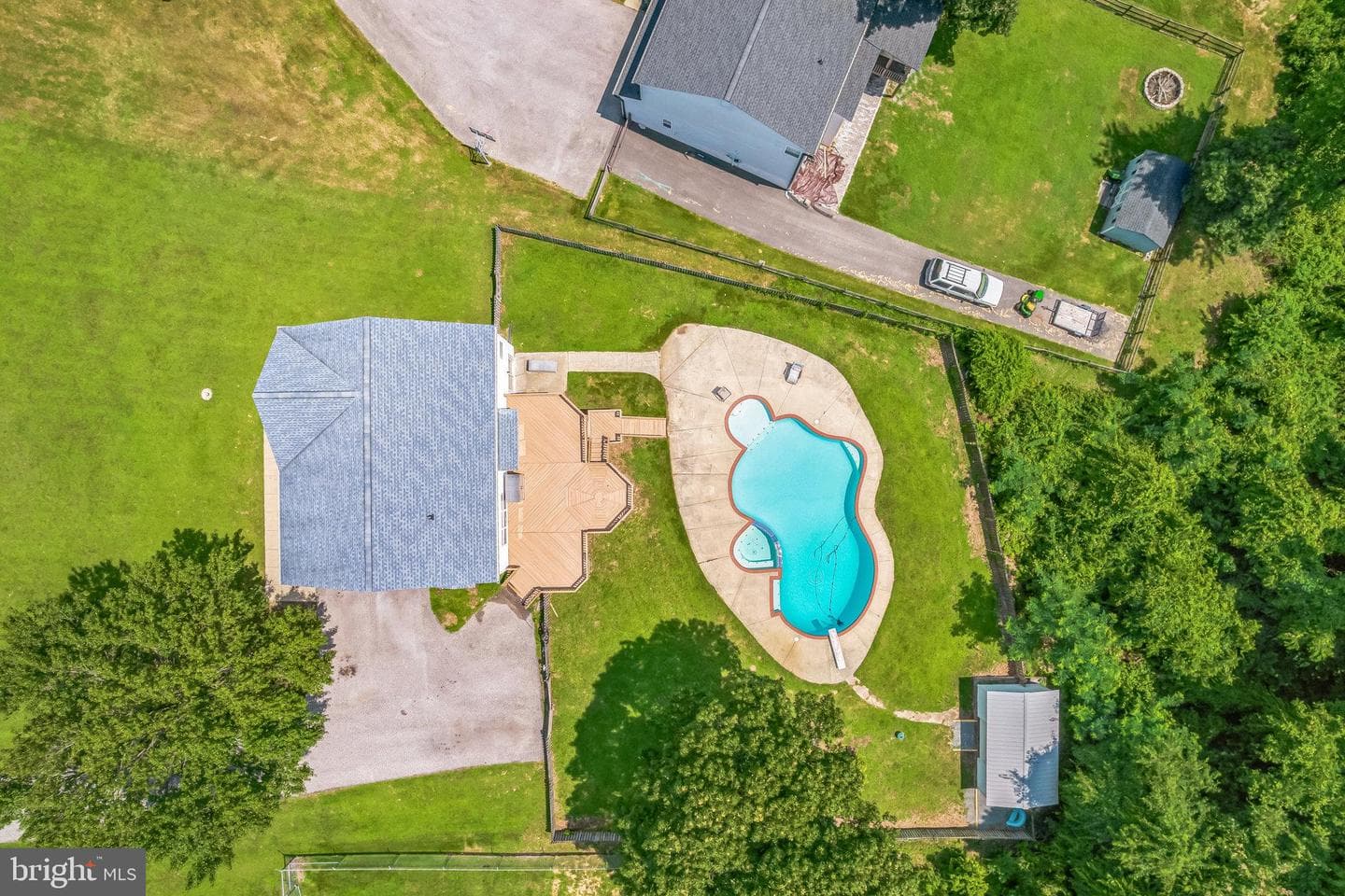 15 Scarlett Drive photo 34