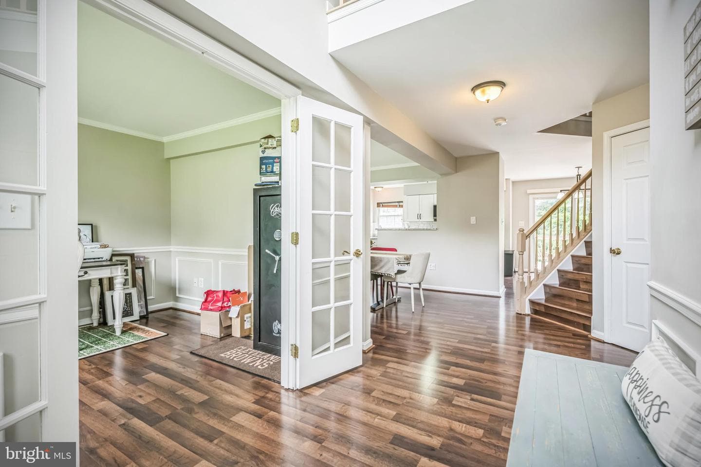 15 Scarlett Drive photo 4