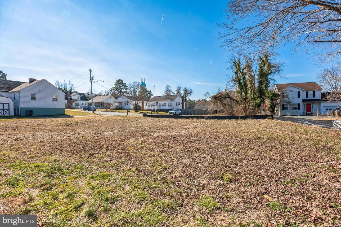 4870 Calvert Drive photo 11