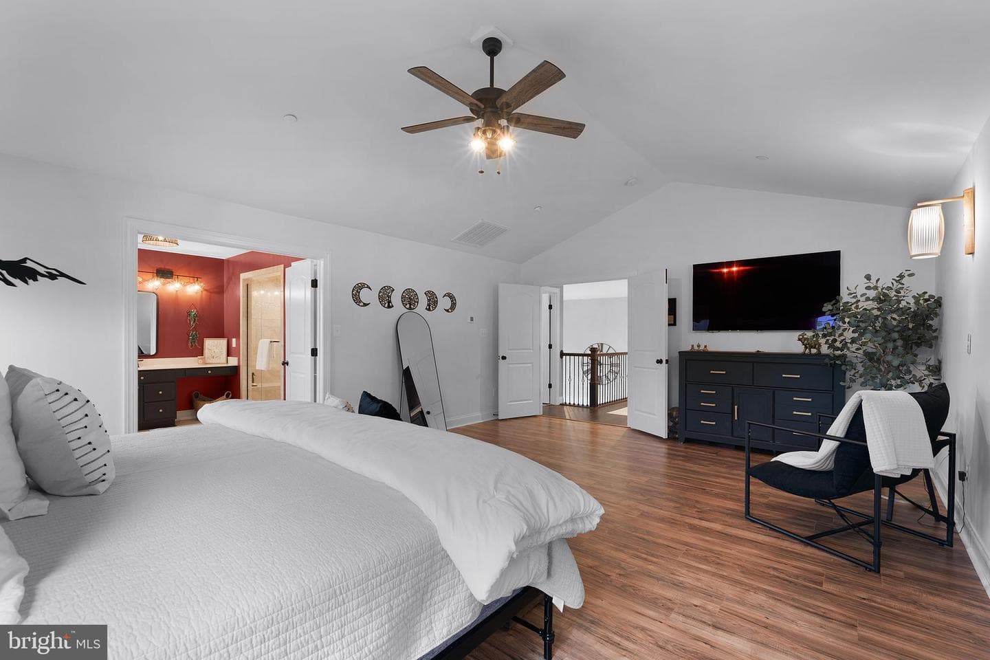815 Summersweet Court photo 31