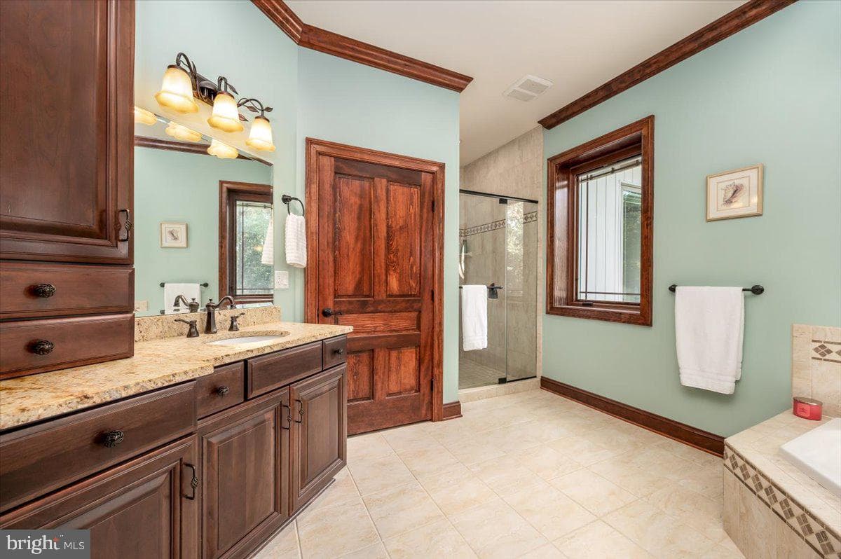 6675 Marshall Road photo 25