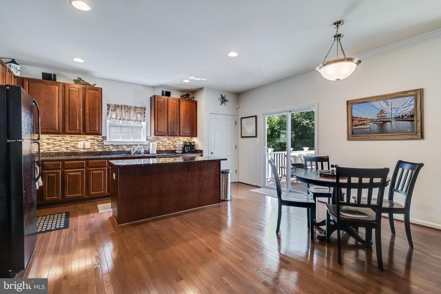 435 Dark Star Way photo 2