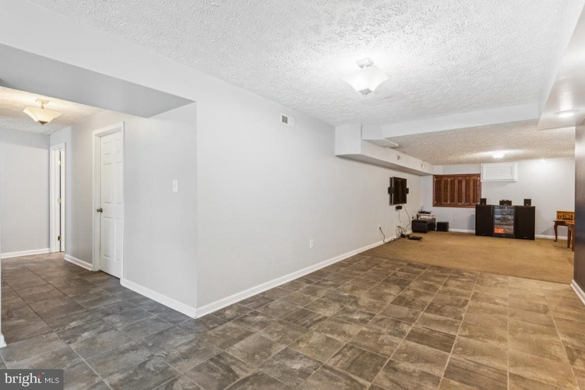 6518 Christmas Tree Lane photo 33