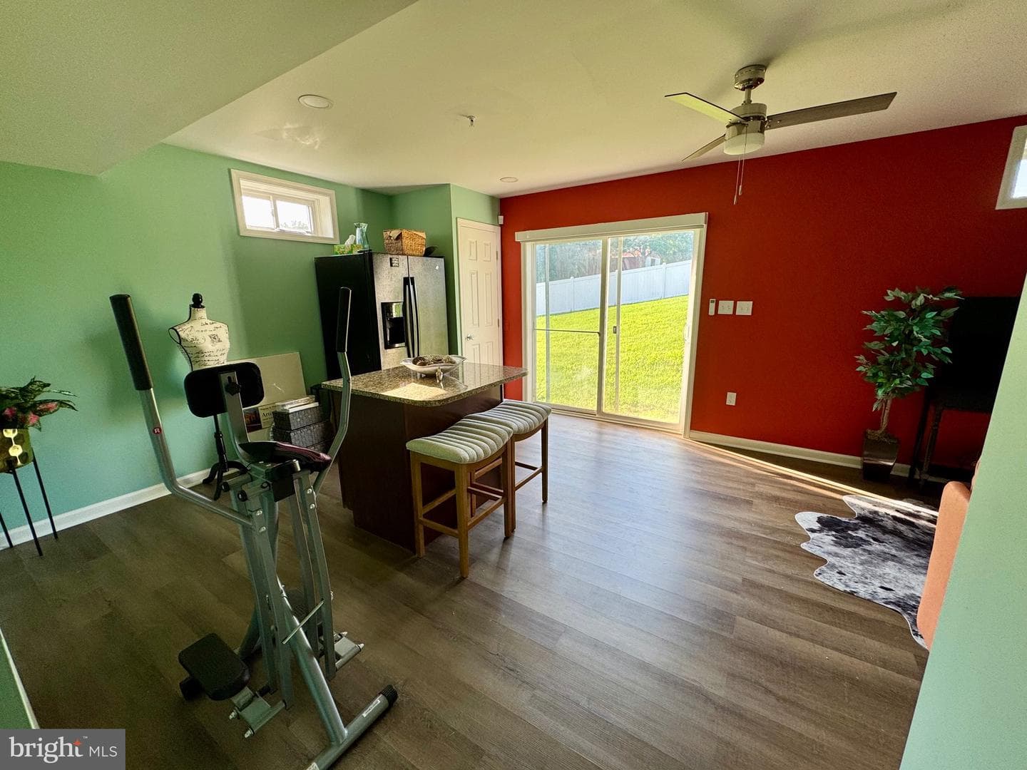 220 Fountain Lane photo 14