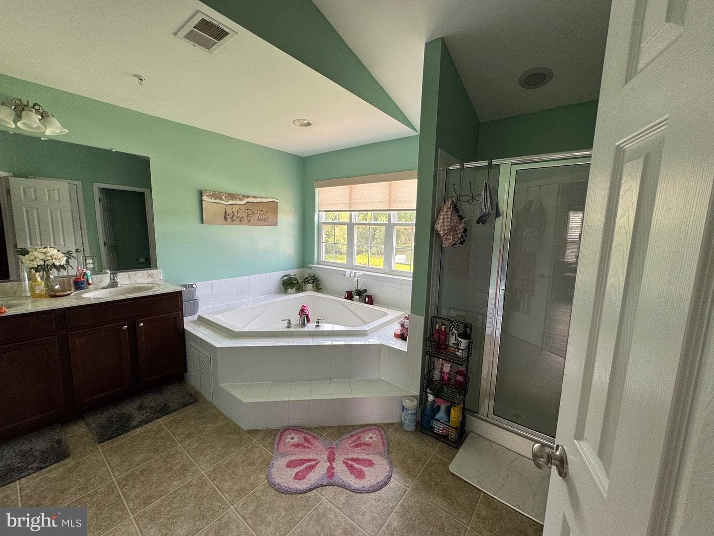 220 Fountain Lane photo 8