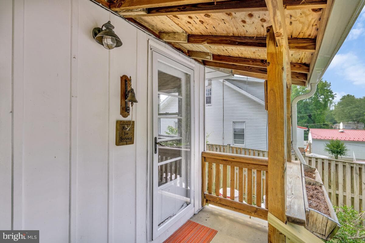 3205 Highview Road photo 4