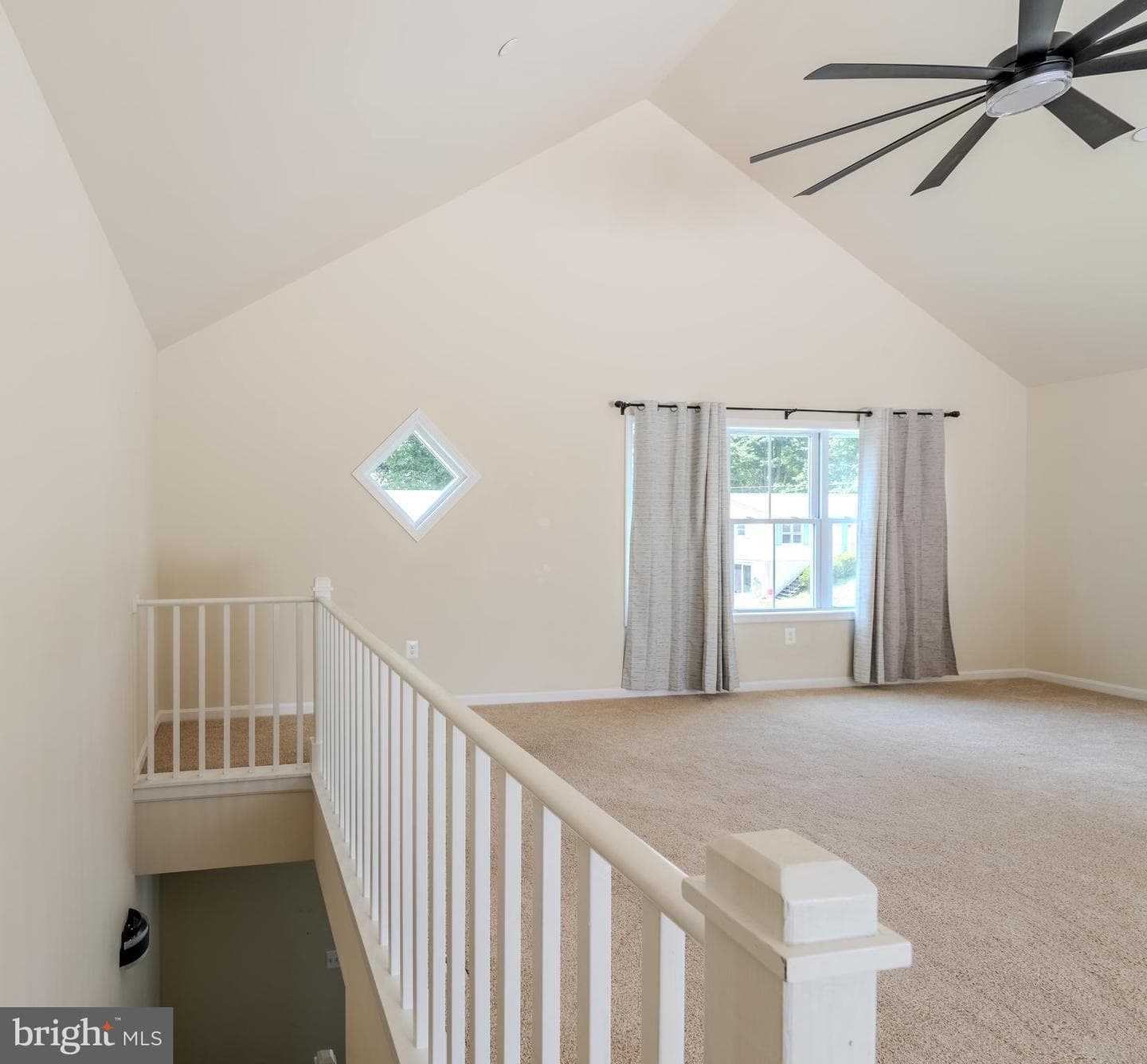 8207 Elm Lane photo 12