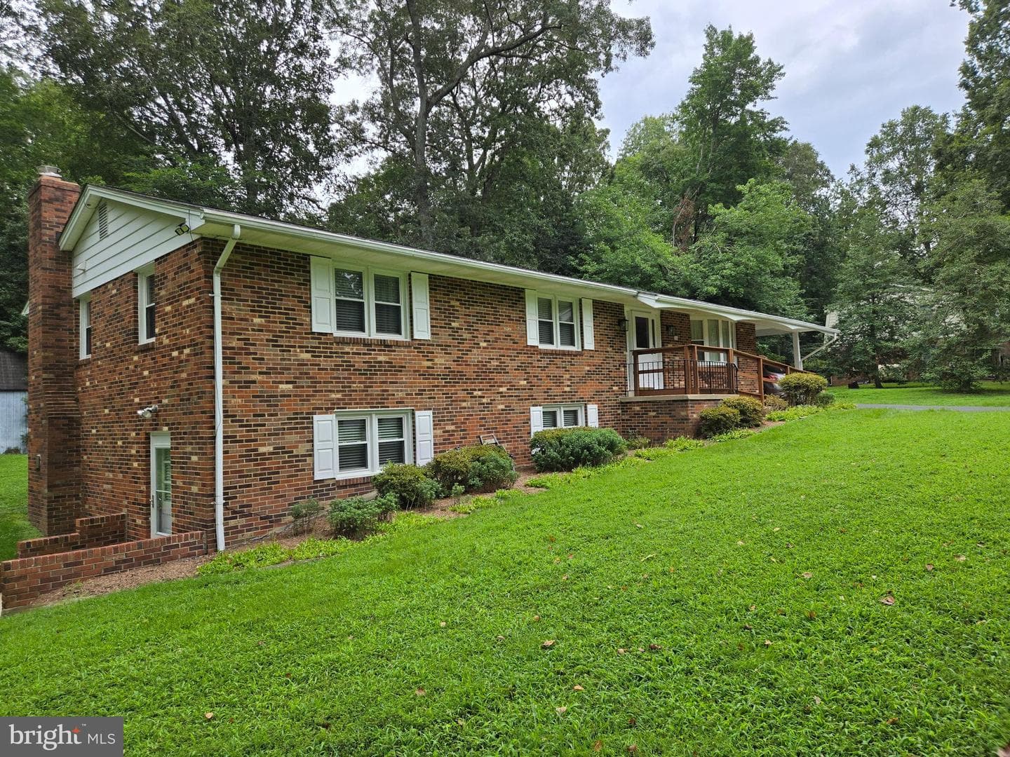 3908 Lakeside Court photo 19