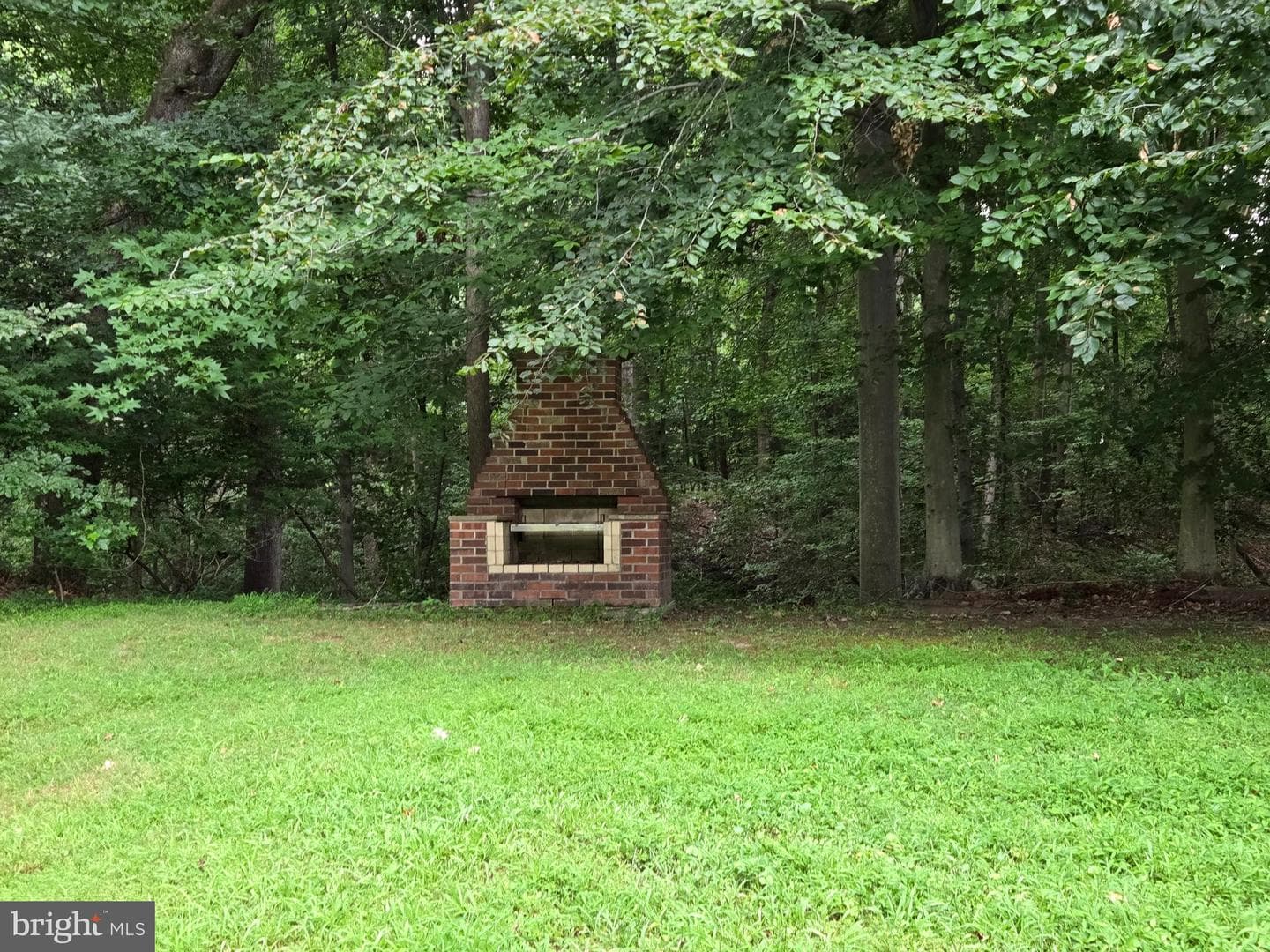 3908 Lakeside Court photo 4